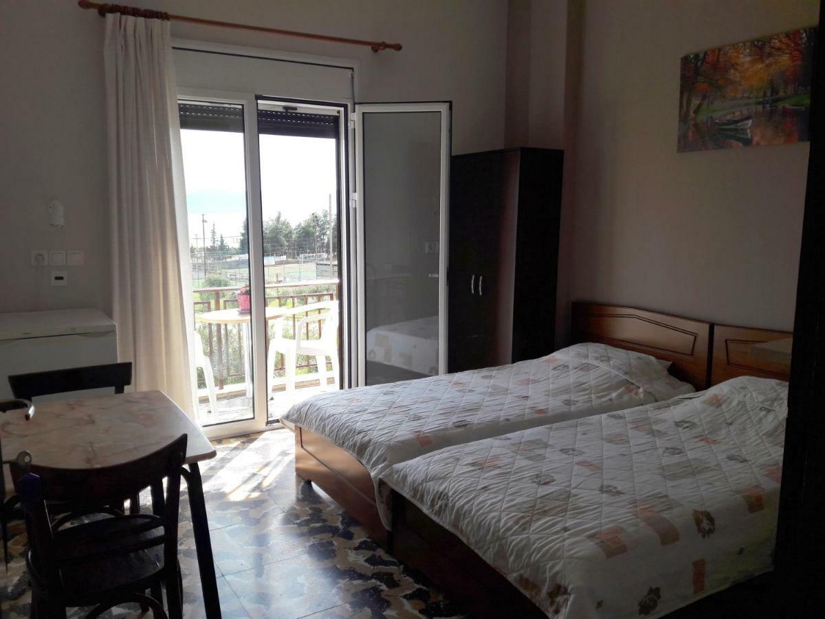 Rooms-Studio Anagnostou Loutrá Edipsoú Eksteriør bilde